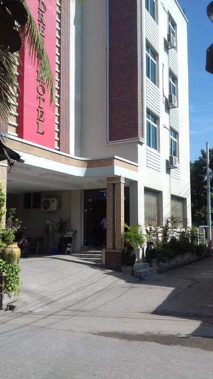 Golden Dream Hotel Mandalay Exterior photo